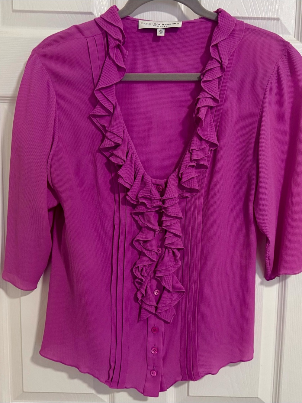 Carolina Herrera New York Fuchsia Ruffle Front Blouse Sz 10